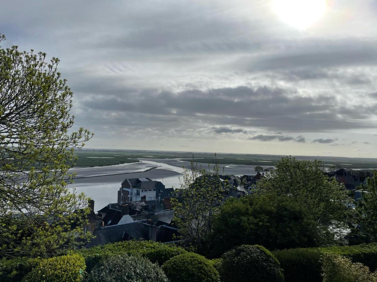 - Les Corderies Hotel